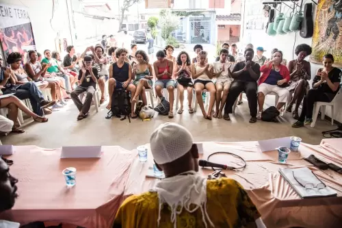 36ee3b 38e7606212174998b90b57e066858661mv2