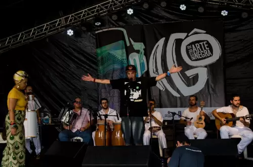 36ee3b d612654523d24fe0913a9e7325621e50mv2